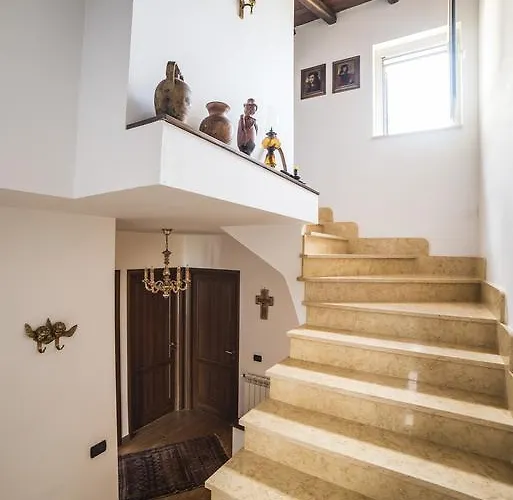 Almond タオルミーナ